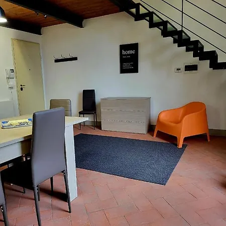La - Convenient For Sardinia And Corsica - 4-5 Beds -private Parking Included With *