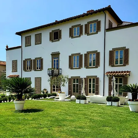 아파트 La - Convenient For Sardinia And Corsica - 4-5 Beds -private Parking Included With *